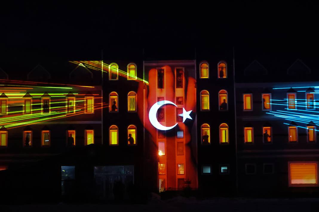 Sarıkamış şehitleri anısına meşaleli kayak ve 3D gösterisi - Resim: 24